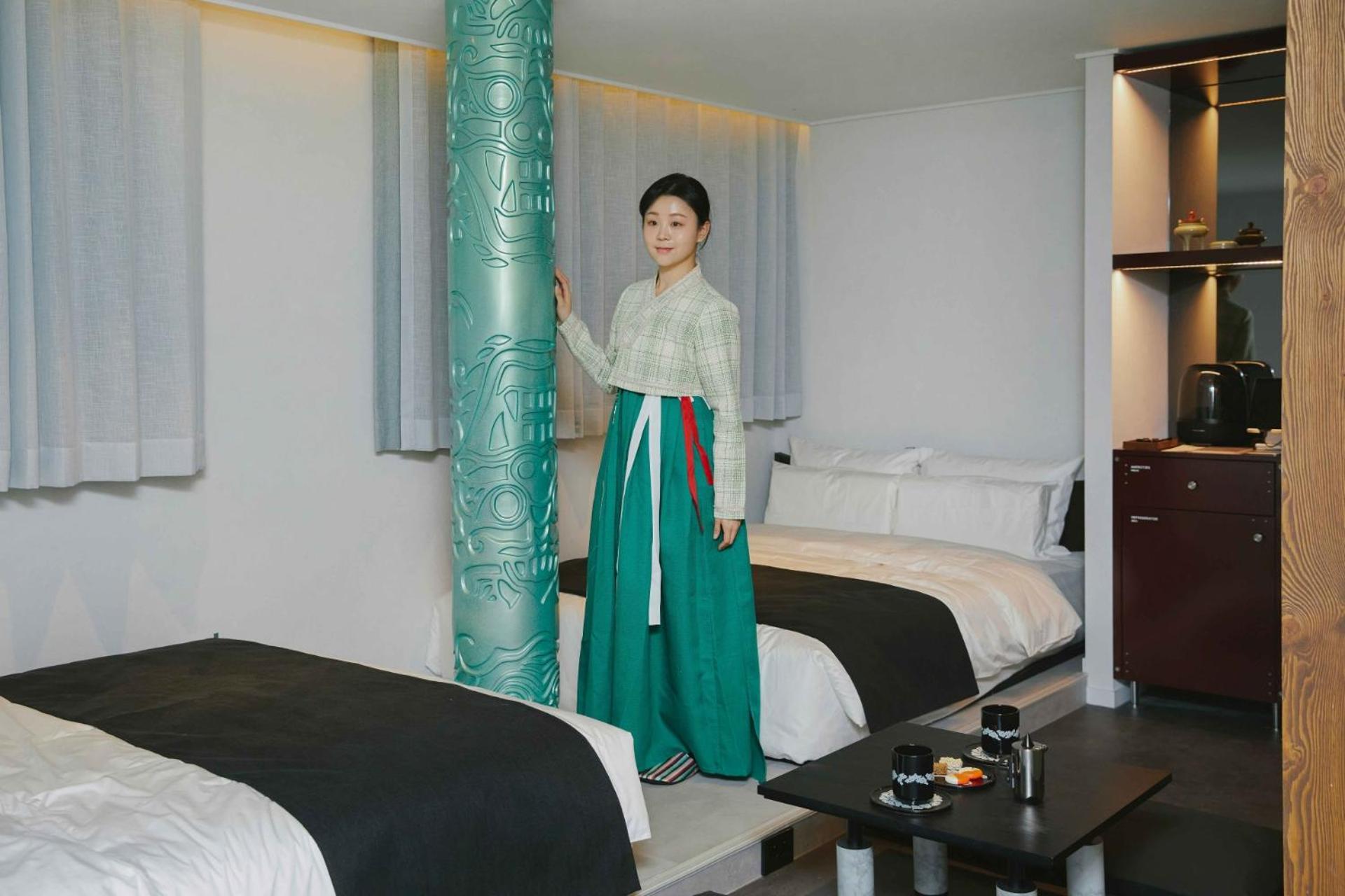 Passport Sindang Hotel *