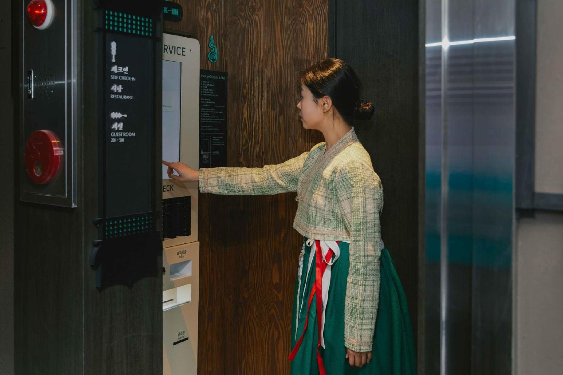 Passport Sindang * Seoul